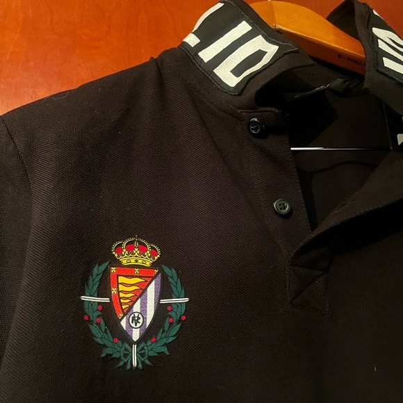 Hummel Polo Shirt Sz L Justo Munoz Black VALLADOLID logo collar - Picture 6 of 10